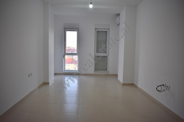 Office space for rent in the Kompleksi Magnet, near 21 Dhjetori, in Tirana, Albania.
It is position